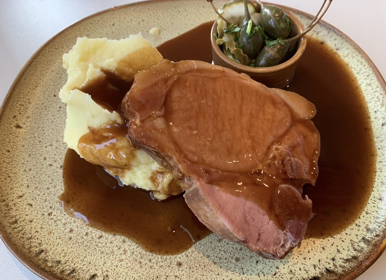 Roast pork with mash and gravy